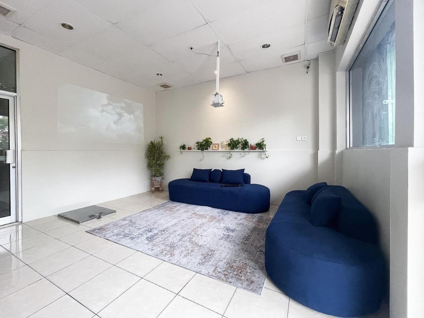 Kos Awany Coliving Hostel Jakarta Buitenkant foto