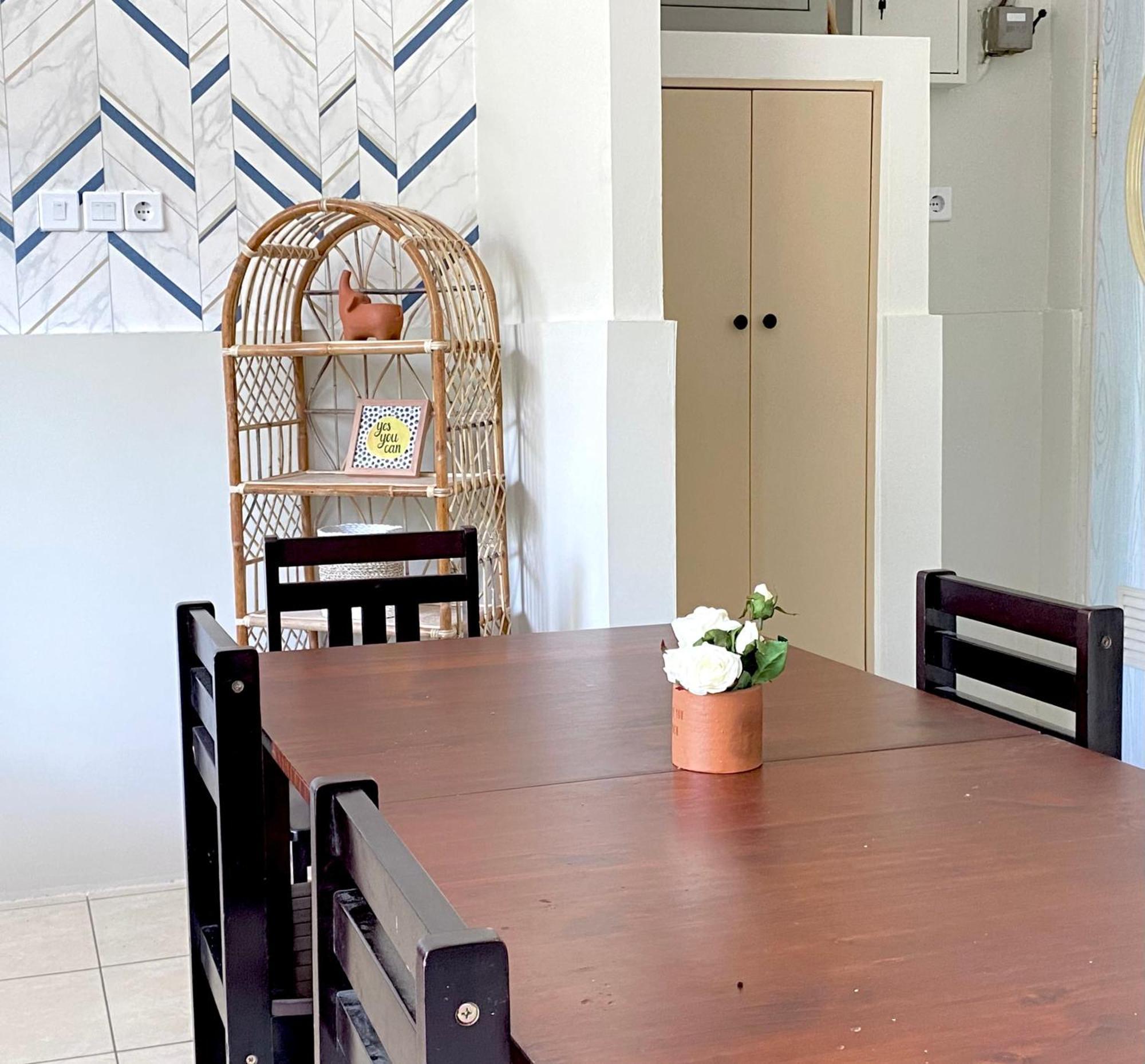 Kos Awany Coliving Hostel Jakarta Buitenkant foto